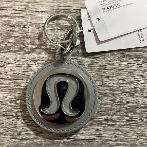 Lululemon Keychain - Picture 3 of 6